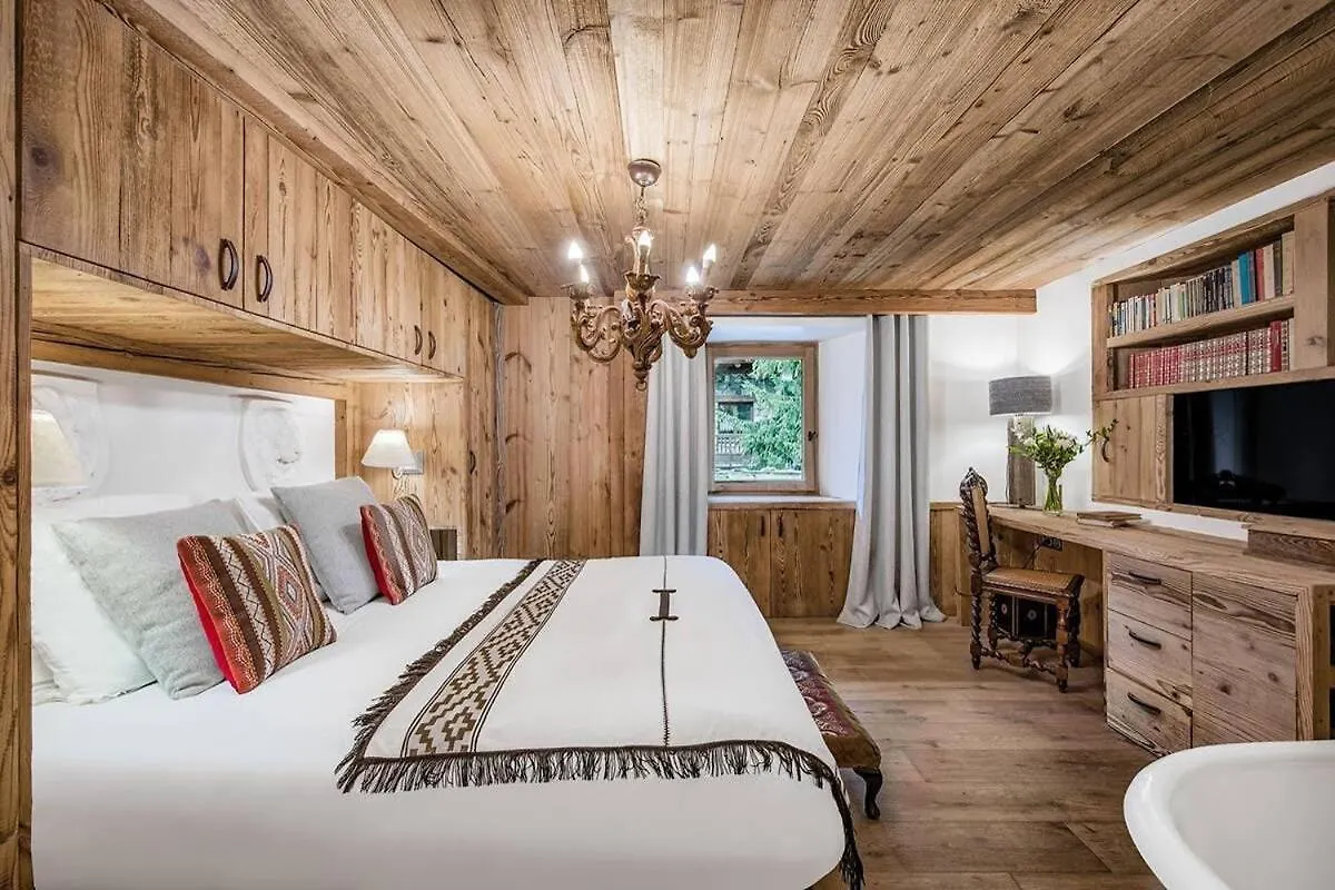 Chalet Is Situated In The Heart Of Ski Resort Megeve